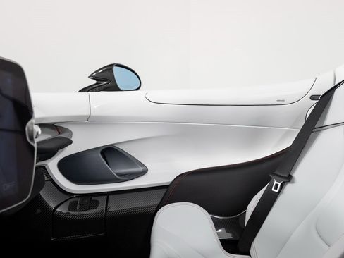 Used 2021 McLaren Elva image 65