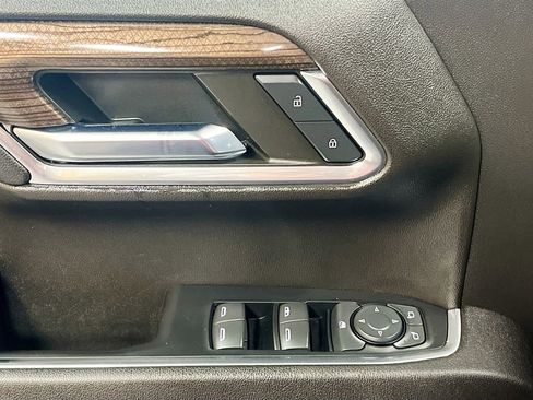 Used 2023 Chevrolet Silverado 1500 LT Trail Boss w/ Protection Package AWD/4WD image 18