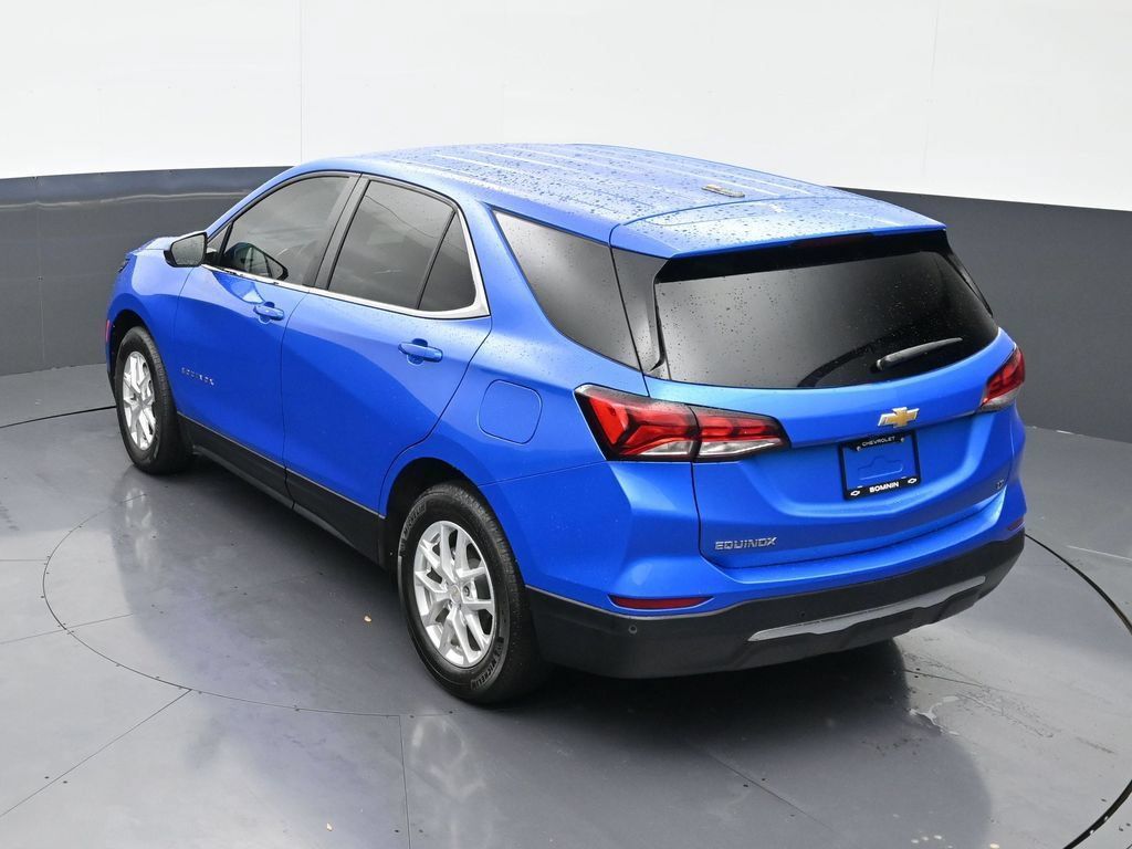 Used 2024 Chevrolet Equinox LT FWD image 14