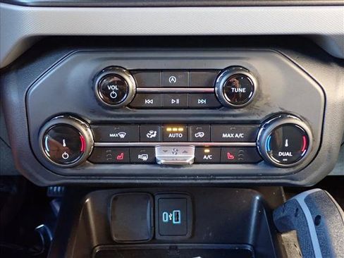 Used 2022 Ford Bronco Big Bend AWD/4WD image 17