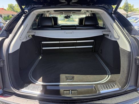 Used 2016 Cadillac SRX Luxury w/ Driver Awareness Package FWD image 19