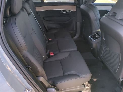 New 2026 Volvo XC90 B6 Plus w/ Protection Package Premier image 13