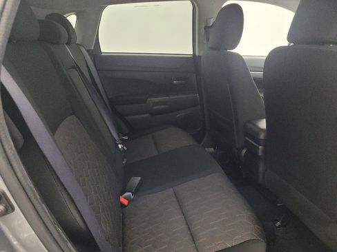 Used 2022 Mitsubishi Outlander Sport ES image 19