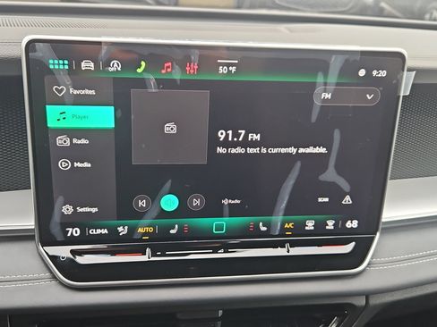 New 2026 Volkswagen Tiguan SE R-Line AWD/4WD image 18