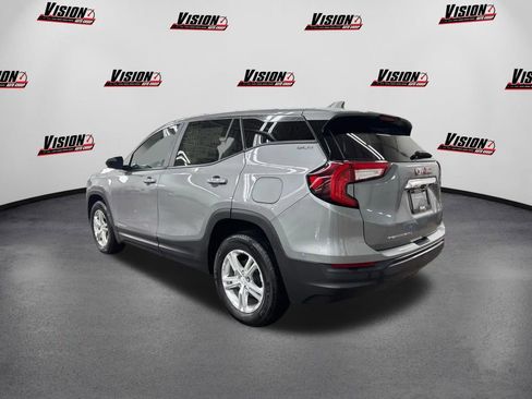 Used 2023 GMC Terrain SLE image 7