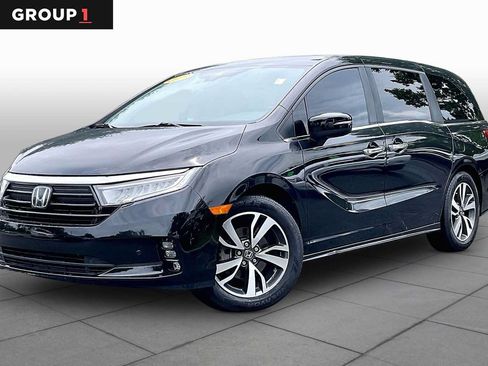 Used 2023 Honda Odyssey Touring image 1