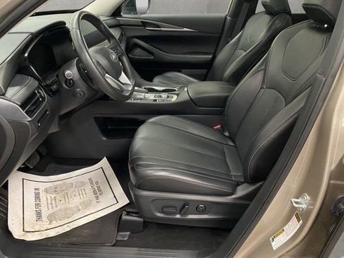 Used 2025 INFINITI QX60 Luxe AWD/4WD image 18