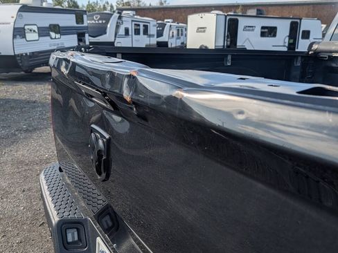 Used 2017 RAM 2500 Tradesman w/ Chrome Appearance Group AWD/4WD image 7