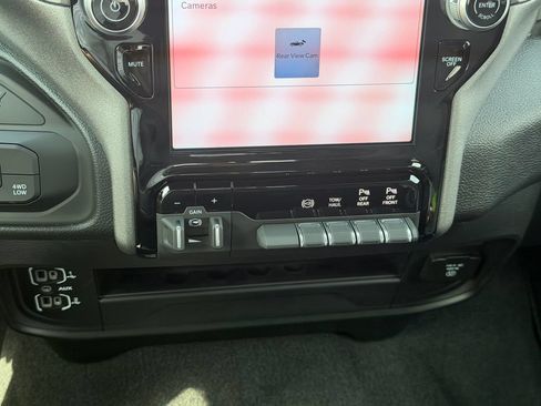 New 2026 RAM 2500 Tradesman AWD/4WD image 19