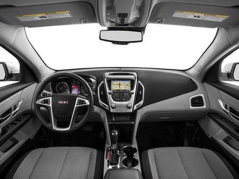 Used 2017 GMC Terrain SLE w/ Convenience Package image 11