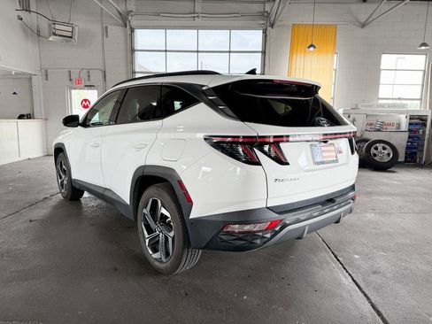 Used 2023 Hyundai Tucson Limited image 16