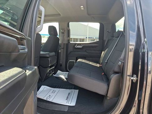Used 2022 Chevrolet Silverado 1500 LT AWD/4WD image 11
