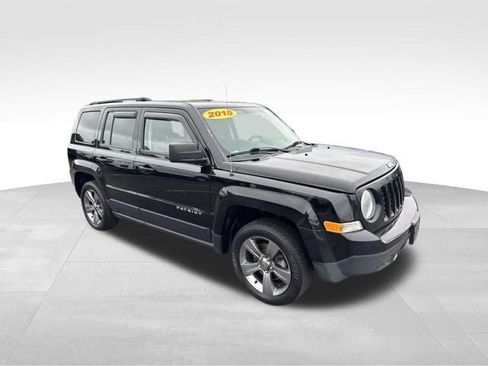 Used 2015 Jeep Patriot High Altitude AWD/4WD image 3