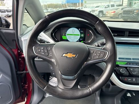 Used 2020 Chevrolet Bolt Premier w/ Infotainment Package image 14