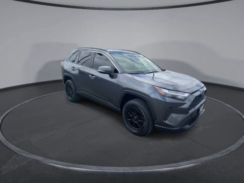 Used 2024 Toyota RAV4 LE image 2
