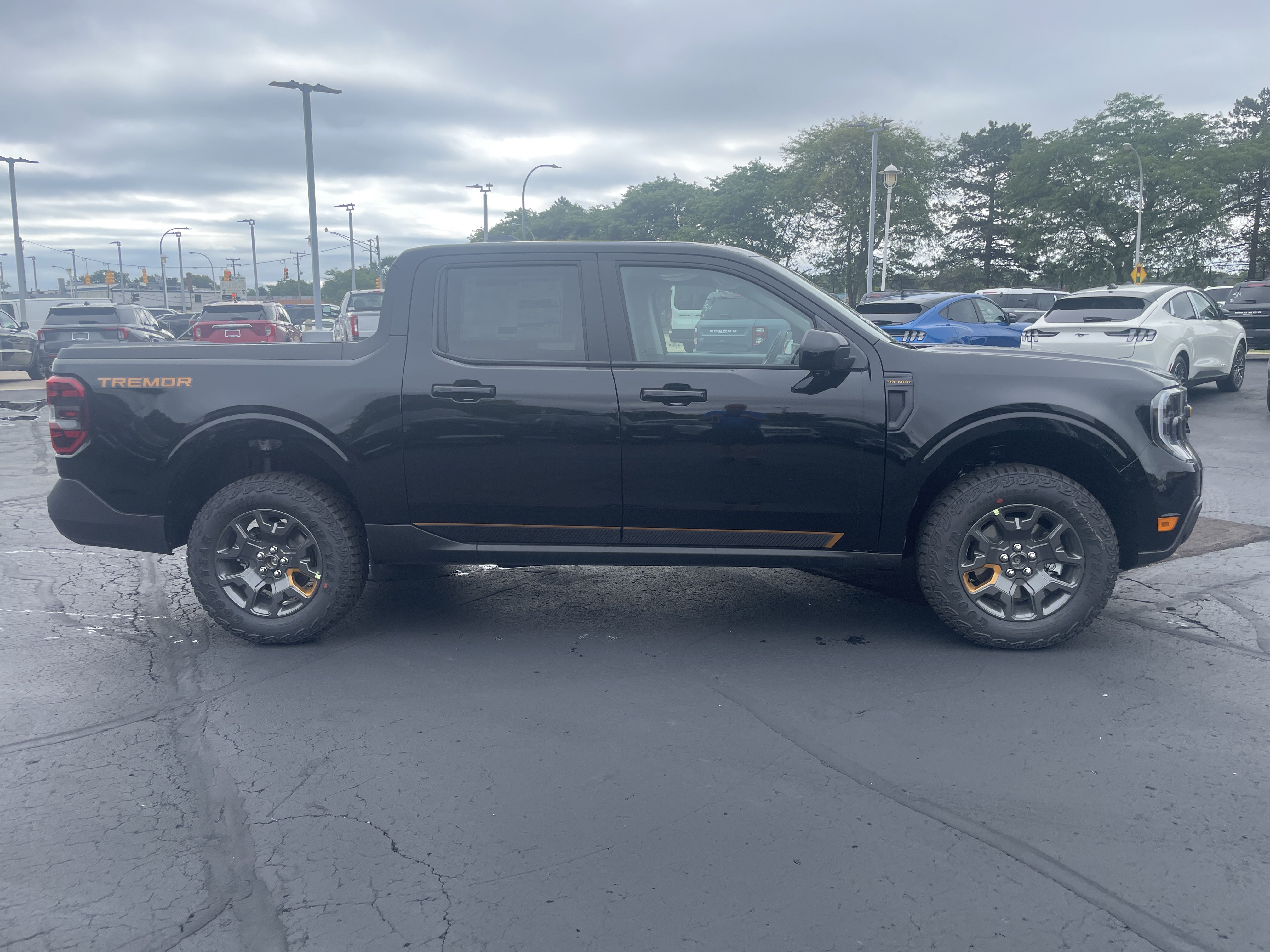 New 2026 Ford Maverick Tremor AWD/4WD image 3
