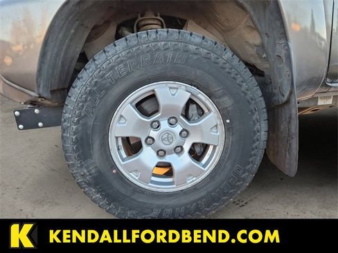 Used 2014 Toyota Tacoma 4x4 Double Cab image 7