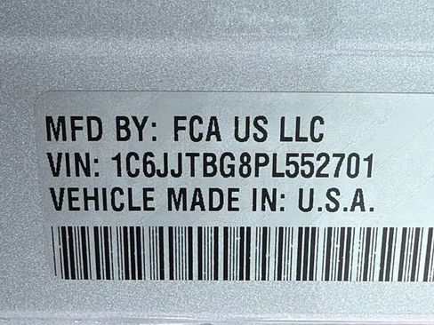 Used 2023 Jeep Gladiator Rubicon w/ Trailer Tow Package image 31