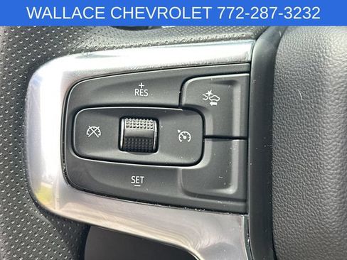 Used 2022 Chevrolet Blazer LT w/ LPO, Black Accent Package FWD image 24