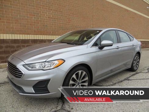 Used 2020 Ford Fusion SE AWD/4WD image 1