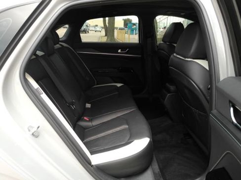 Used 2025 Kia K5 GT-Line w/ GT-Line Premium Package image 26