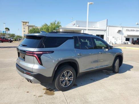 New 2026 Chevrolet Traverse LT w/ LPO, Floor Liner Package image 7