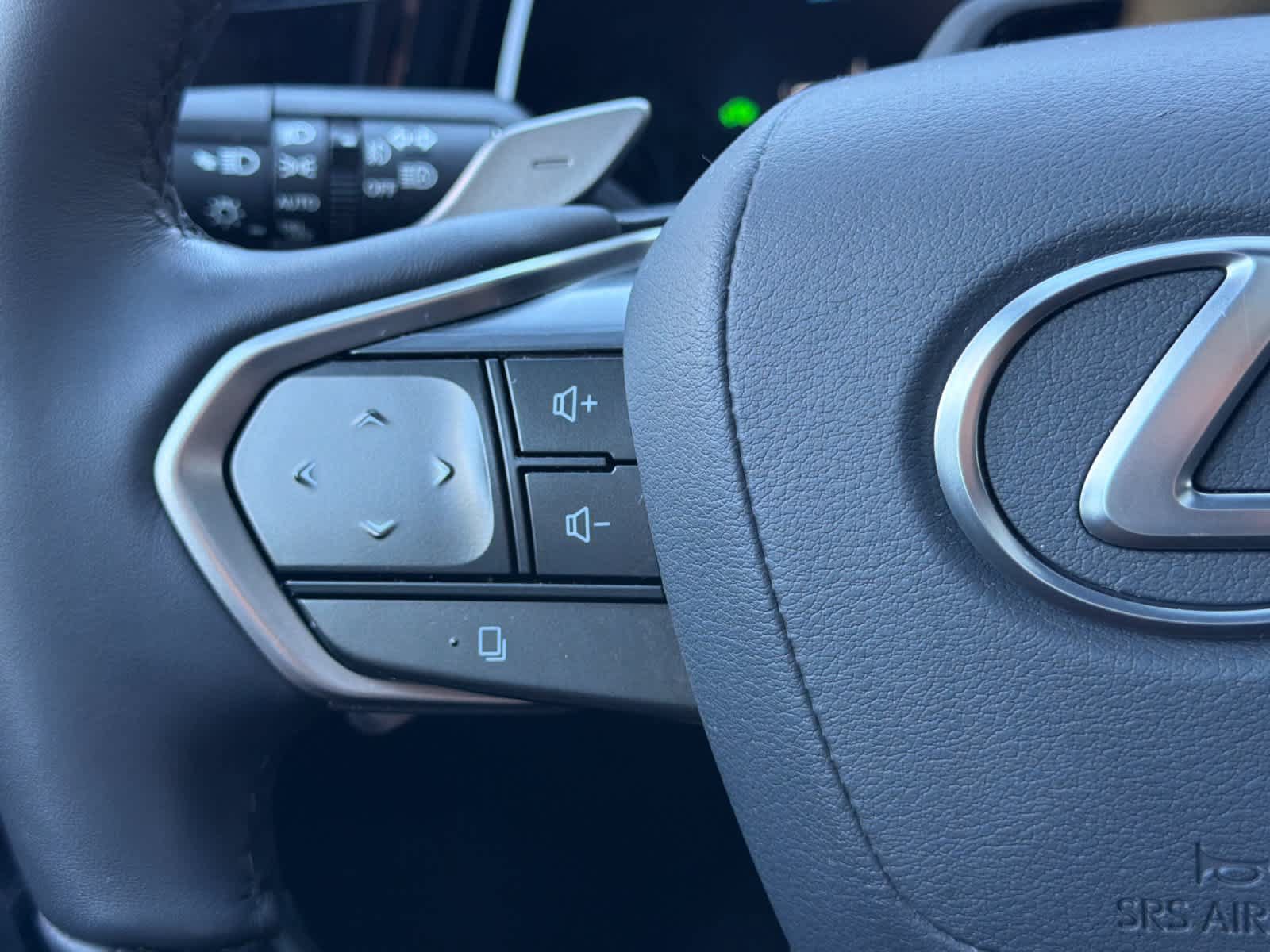 Certified 2025 Lexus RX 350 w/ Convenience Package AWD/4WD image 25