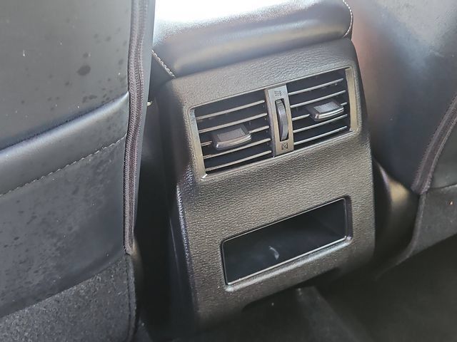 Used 2024 Mitsubishi Outlander SE Black Edition AWD/4WD image 10