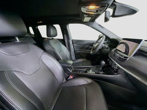 Used 2024 Jeep Compass Limited w/ Driver Assist Group I image 30