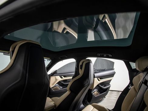 Used 2020 Porsche Taycan Turbo S AWD/4WD image 23