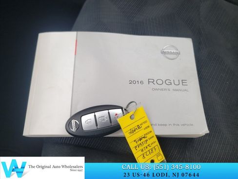 Used 2016 Nissan Rogue SV AWD/4WD image 27