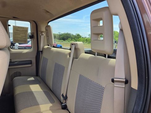 Used 2011 Ford F250 XLT w/ XLT Interior Pkg RWD image 34