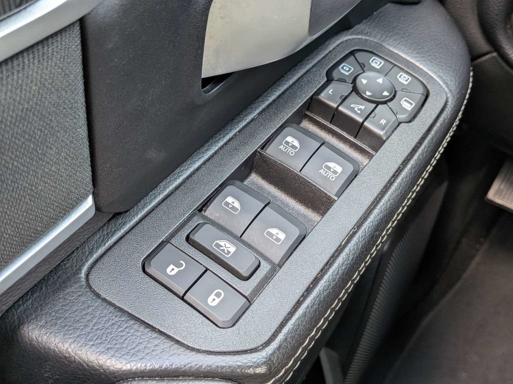 Used 2026 RAM 2500 Big Horn AWD/4WD image 23