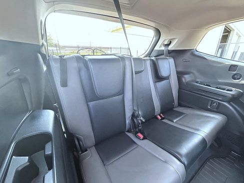 Used 2024 Subaru Ascent Onyx Edition AWD/4WD image 21