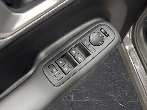 Used 2025 Hyundai Santa Fe SEL image 27