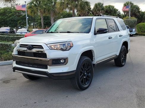 Used 2021 Toyota 4Runner Nightshade image 3