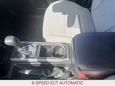 Used 2023 Toyota Tacoma SR5 AWD/4WD image 21