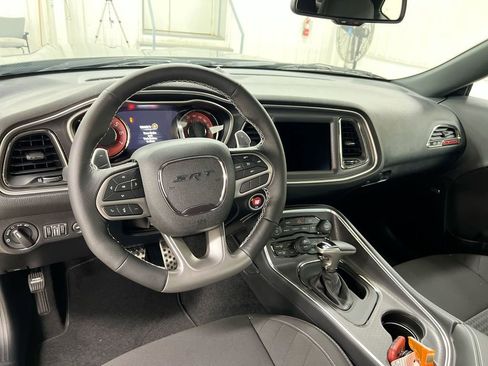 Used 2023 Dodge Challenger SRT Hellcat w/ Driver Convenience Group image 10