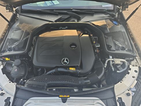 Used 2021 Mercedes-Benz C 300 Sedan image 27