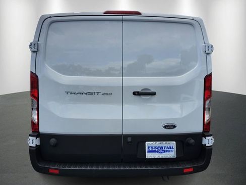 Used 2024 Ford Transit 250 Low Roof w/ Load Area Protection Package RWD image 7