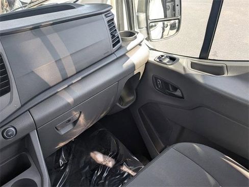 Used 2022 Ford Transit 350 XLT image 16