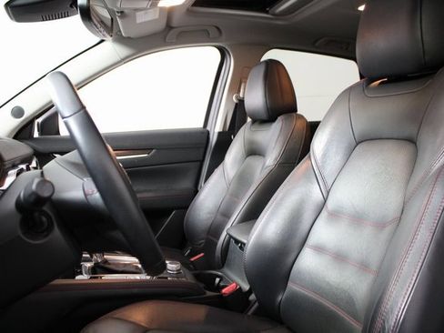 Used 2023 MAZDA CX-5 Carbon Edition image 10