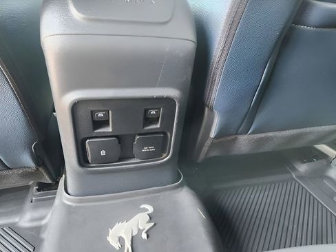 Used 2023 Ford Bronco Outer Banks image 14