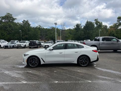 Used 2023 BMW i4 eDrive40 w/ Premium Package RWD image 2