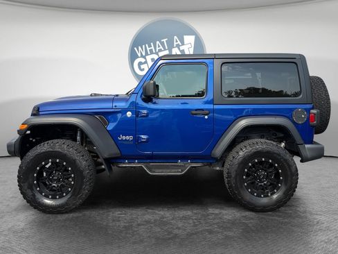 Used 2019 Jeep Wrangler Sport AWD/4WD image 7