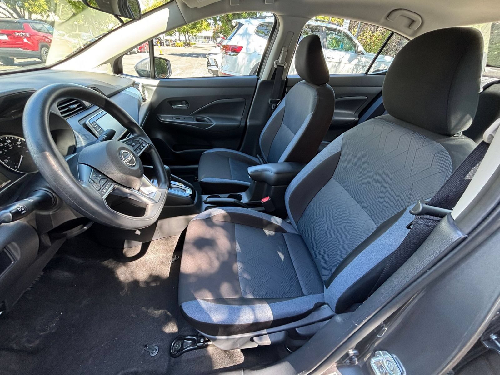 Used 2025 Nissan Versa SV FWD image 24