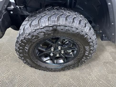Used 2024 Jeep Wrangler Willys image 9