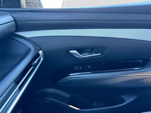 Used 2025 Hyundai Santa Cruz SEL image 31