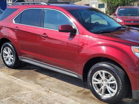 Used 2017 Chevrolet Equinox LT w/ Convenience Package image 5