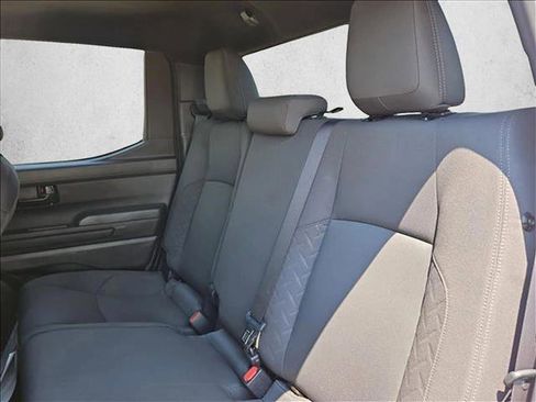 Used 2025 Toyota Tacoma SR image 18